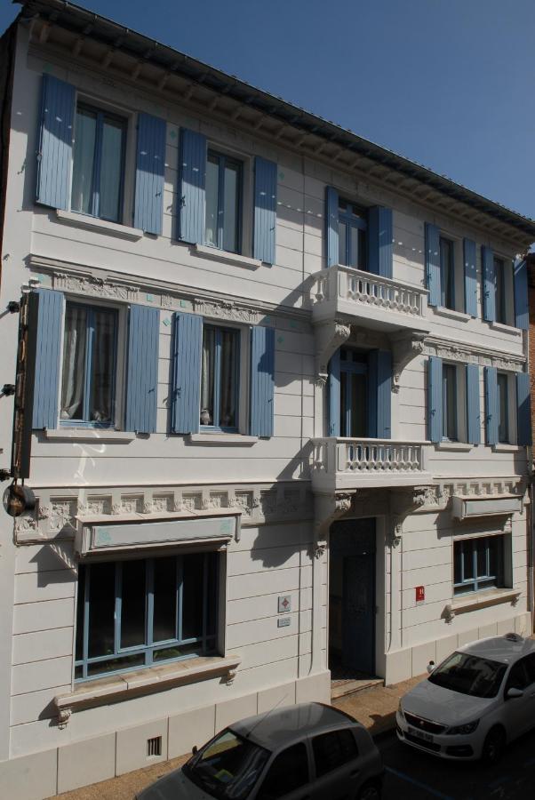 Hotel Marceillac Кастельсарразен Экстерьер фото